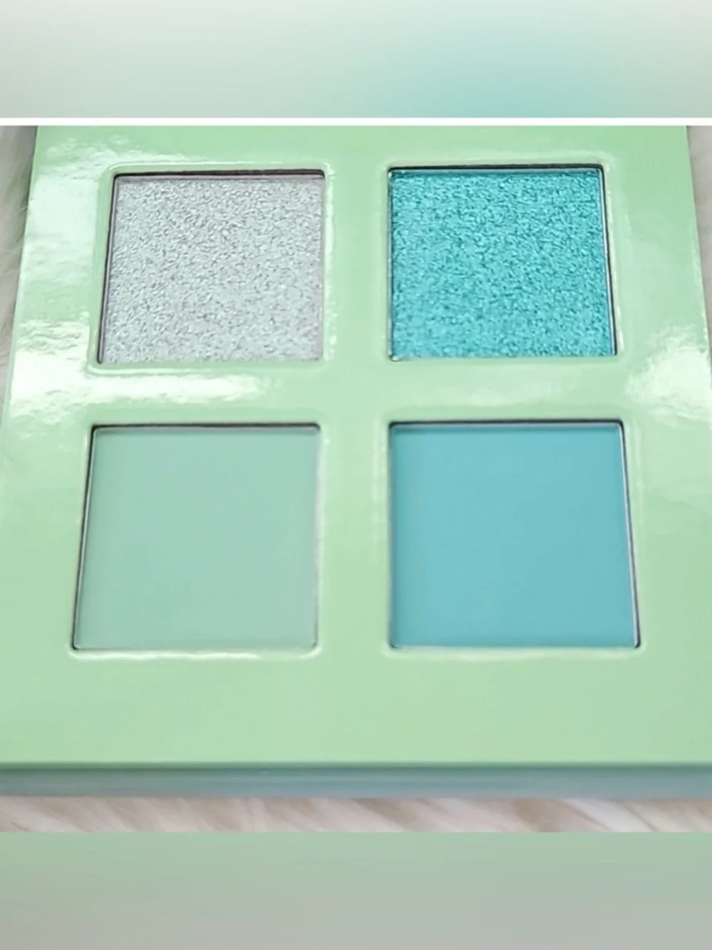 Juvia’s Place The Rebel Mints Eyeshadow Palette New